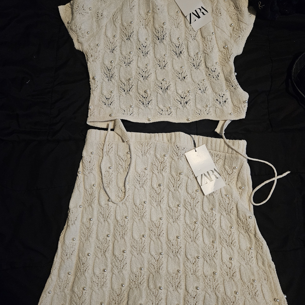 Zara Ivory Knit Top and Skirt Ensemble